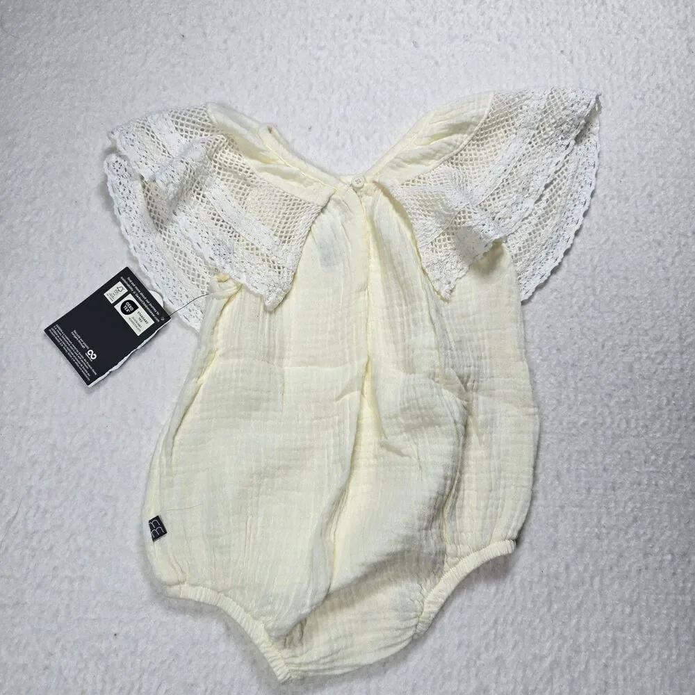 Gerber Modern Moments Off White Gauze Ruffle Top Baby Body Suit 3-6 Mo Onesie